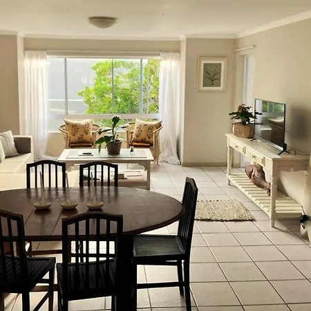 Ukhutula Plett - Spacious Central Self-Catering Plettenberg Bay Exterior photo