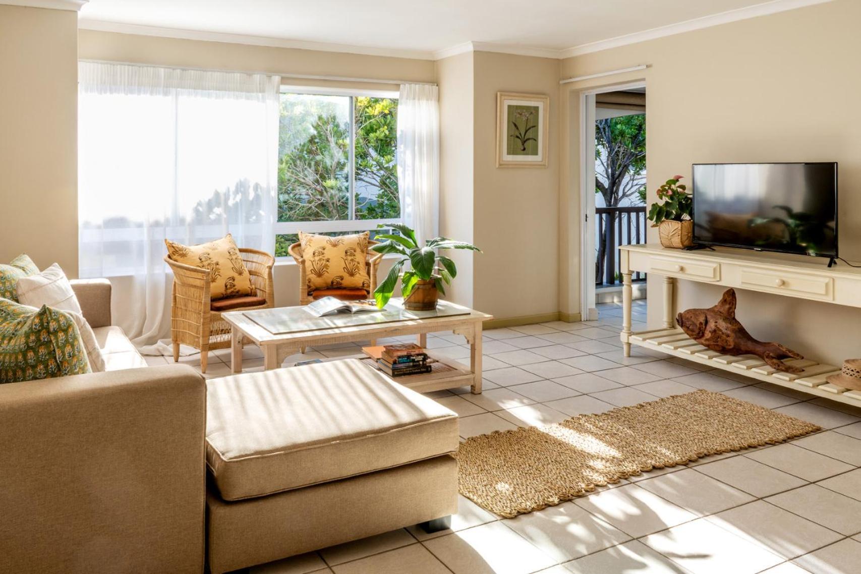 Ukhutula Plett - Spacious Self-catering * Plettenberg Bay