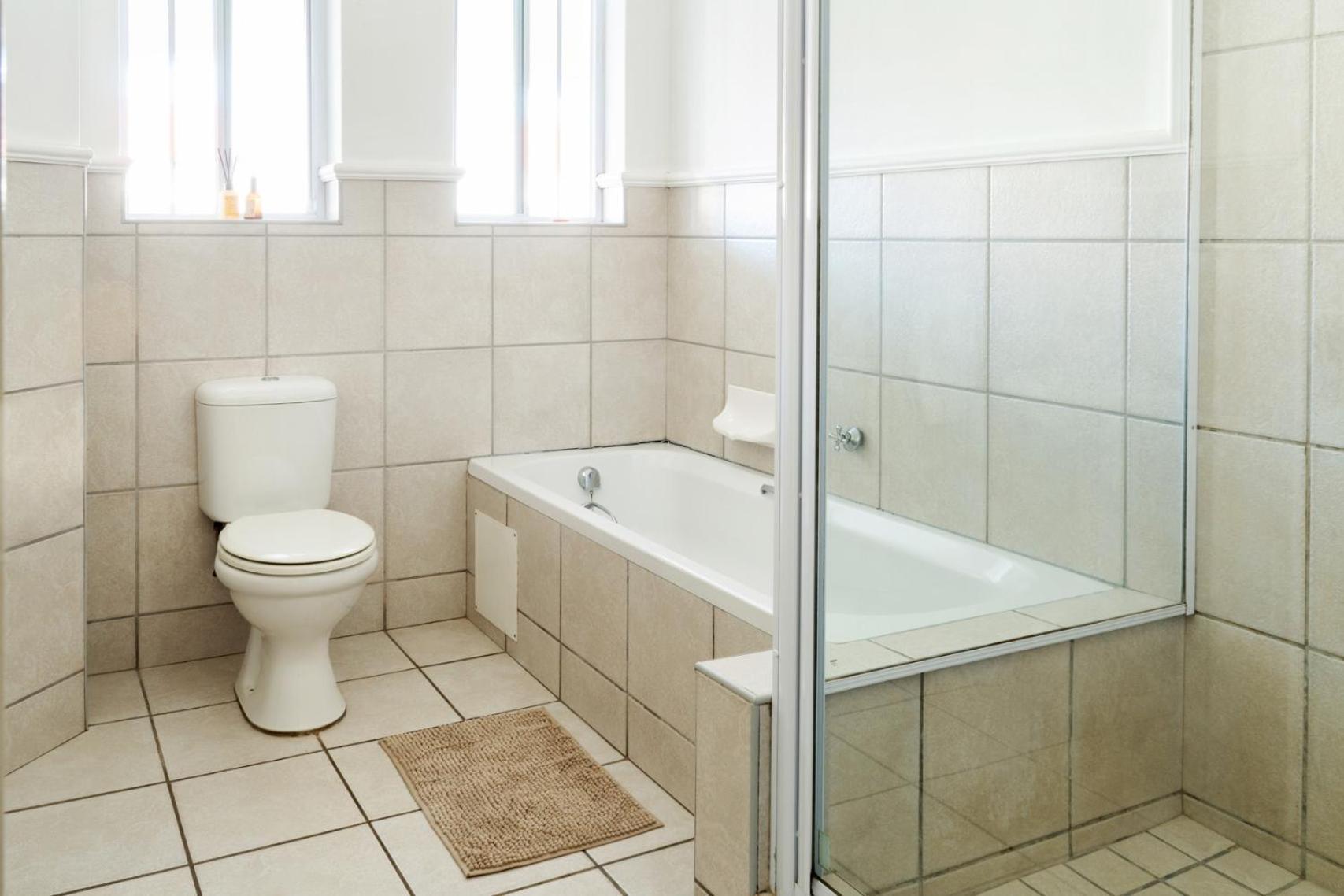 Ukhutula Plett - Spacious Self-catering